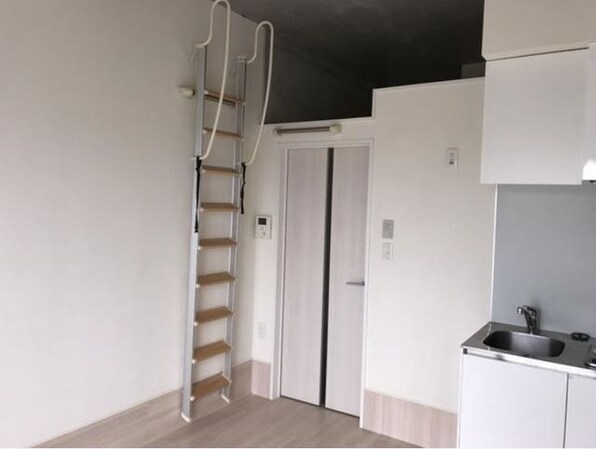 メープルオンザヒルの物件内観写真